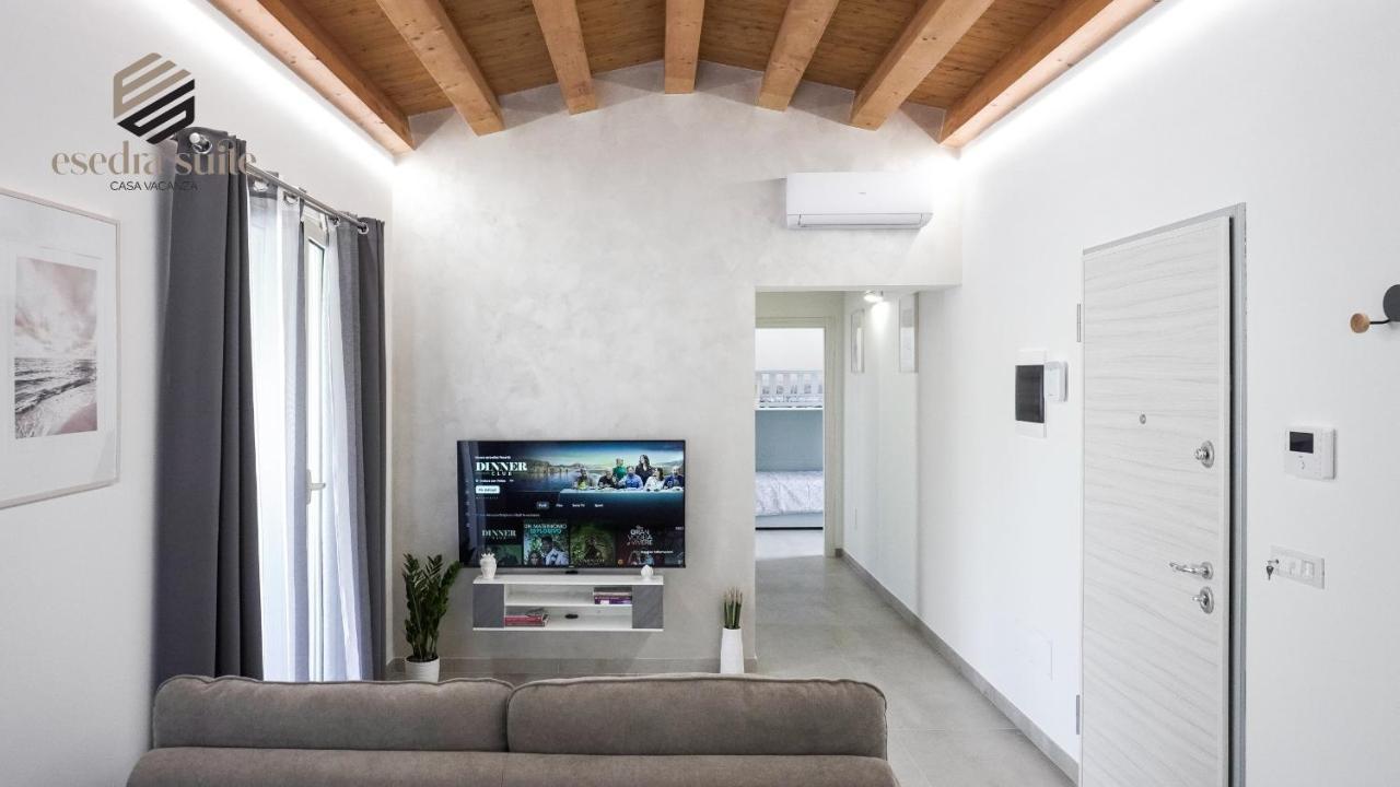 Esedra Suite อาโวลา ภายนอก รูปภาพ